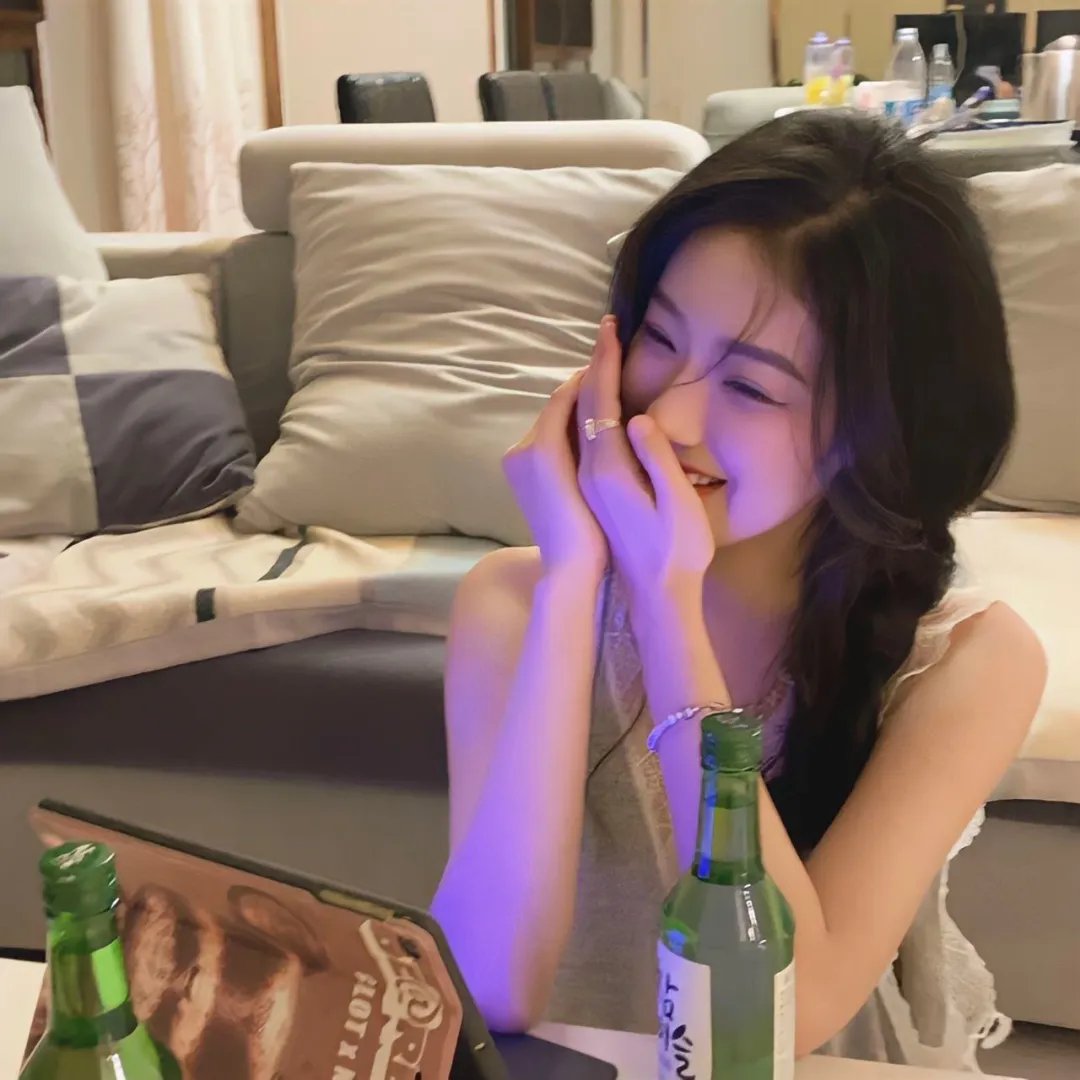 女猫